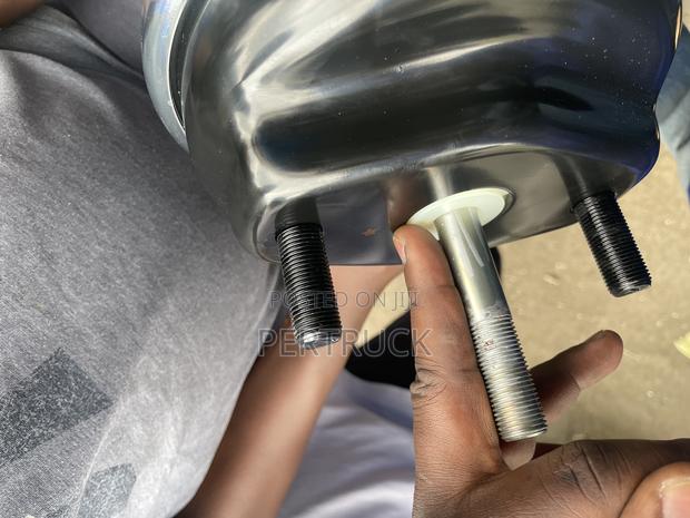 Middle Brake Booster FVZ 34 Genuine Isuzu Part - thumbnail 5