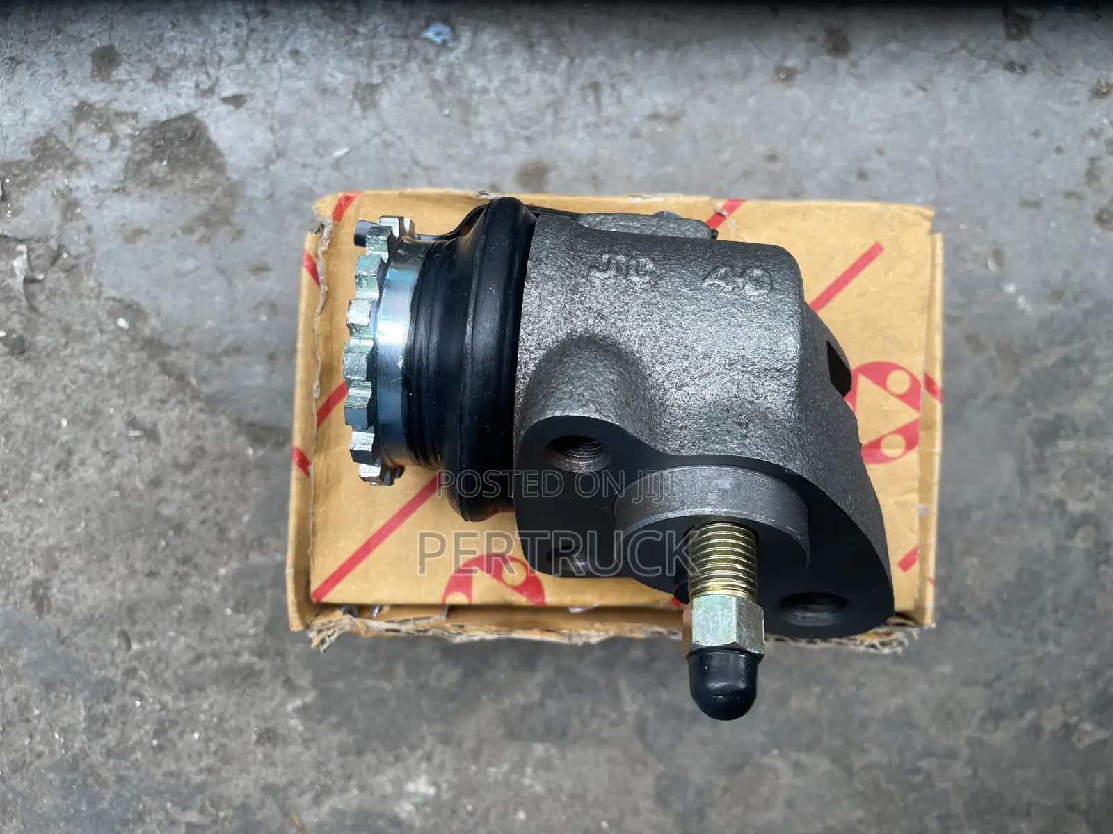 Wheel Cylinder Front for Isuzu FTS/Tx-55 Right and Left