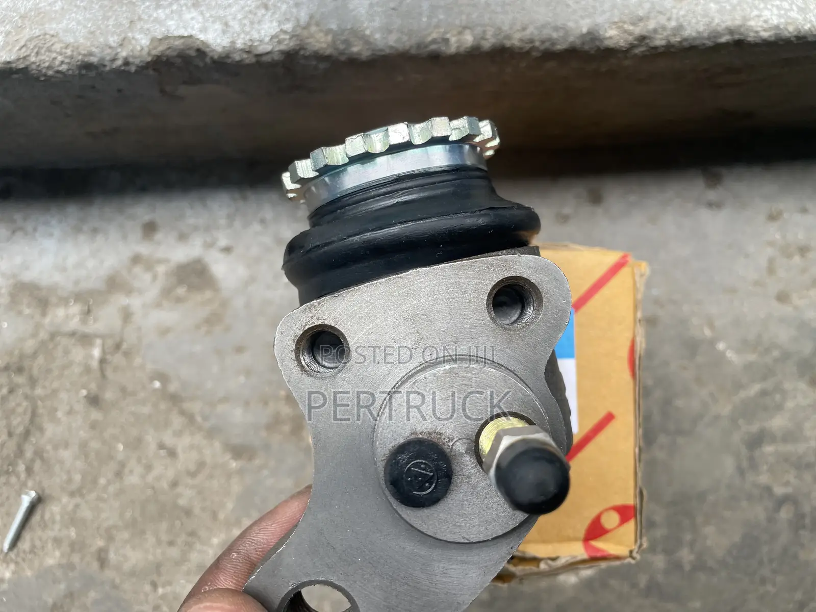 Wheel Cylinder Front for Isuzu FTS/Tx-55 Right and Left
