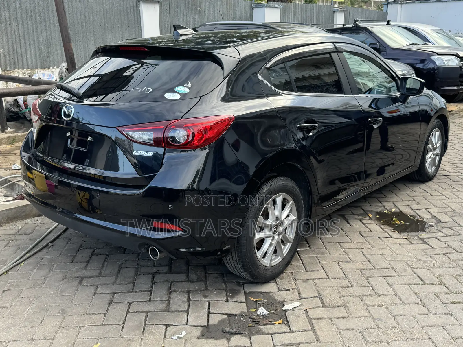 Mazda Axela 2018 Black