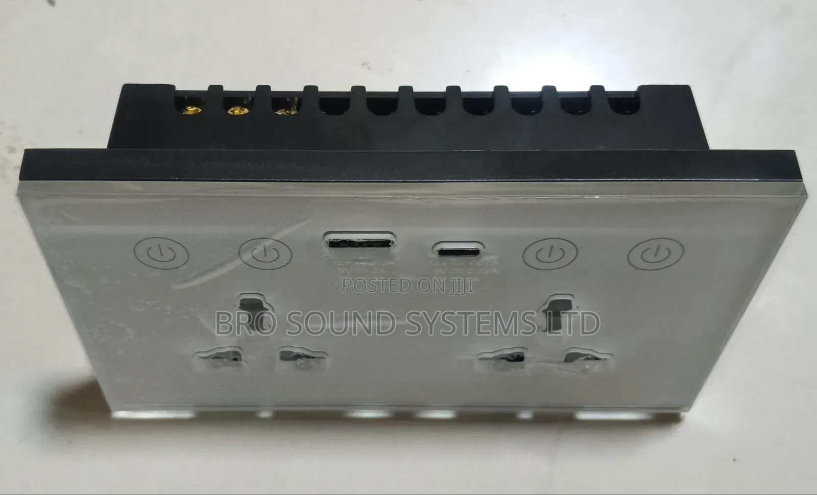 Smart Wifi / Bluetooth Double Wall Socket With USB Type C