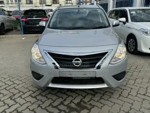 Nissan Latio 1.2 2018 Gray