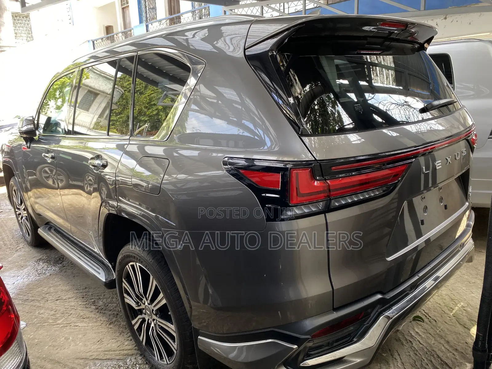 Lexus LX 2023 Gray