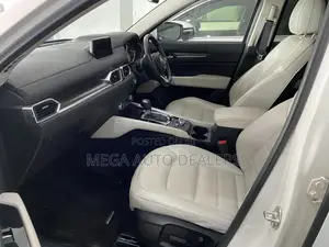 Mazda CX-5 2018 White