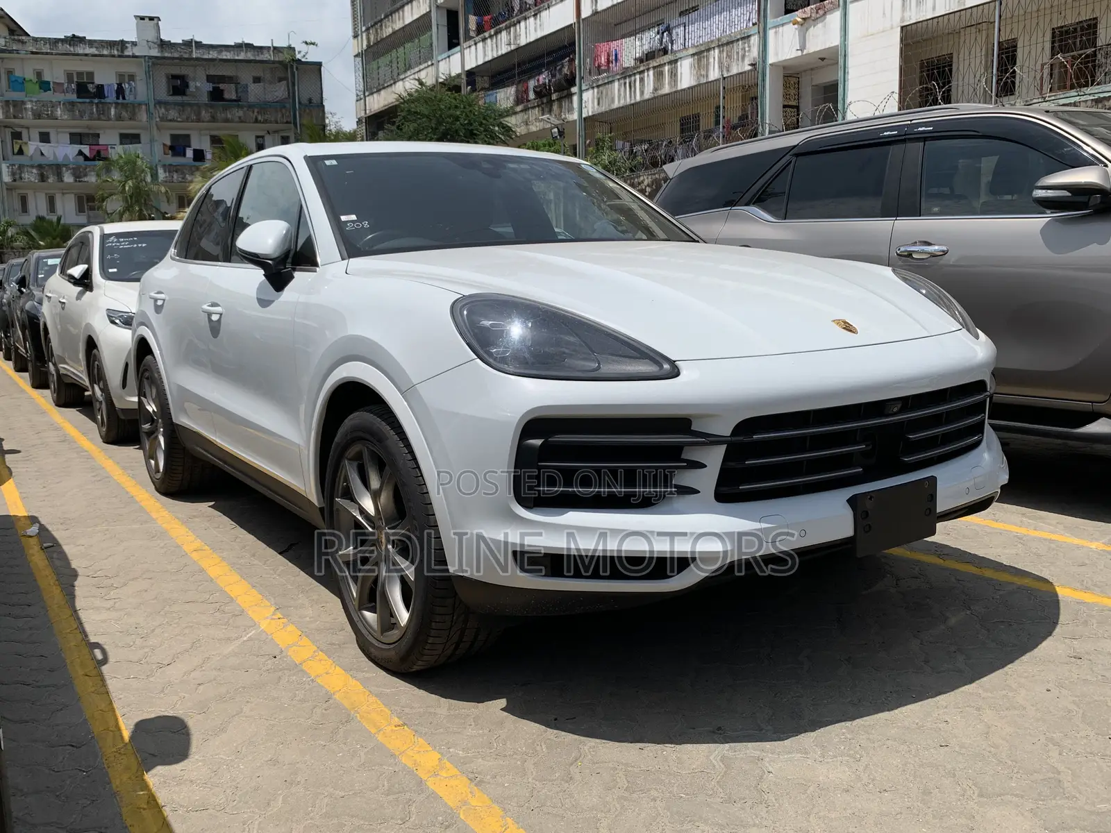 Porsche Cayenne S AWD 2018 Pearl