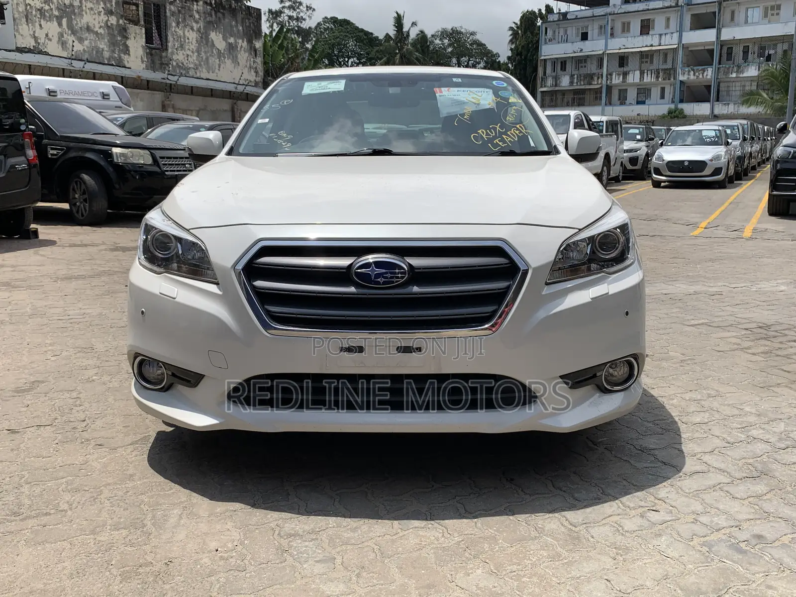 Subaru Legacy 2.5i Limited AWD 2017 Off white
