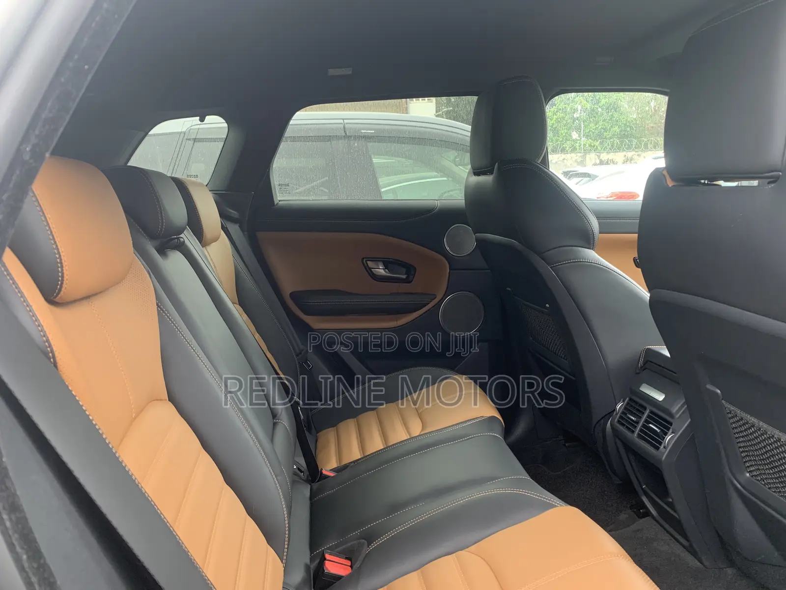 Land Rover Range Rover Evoque HSE 4x4 5-Door 2017 Ivory