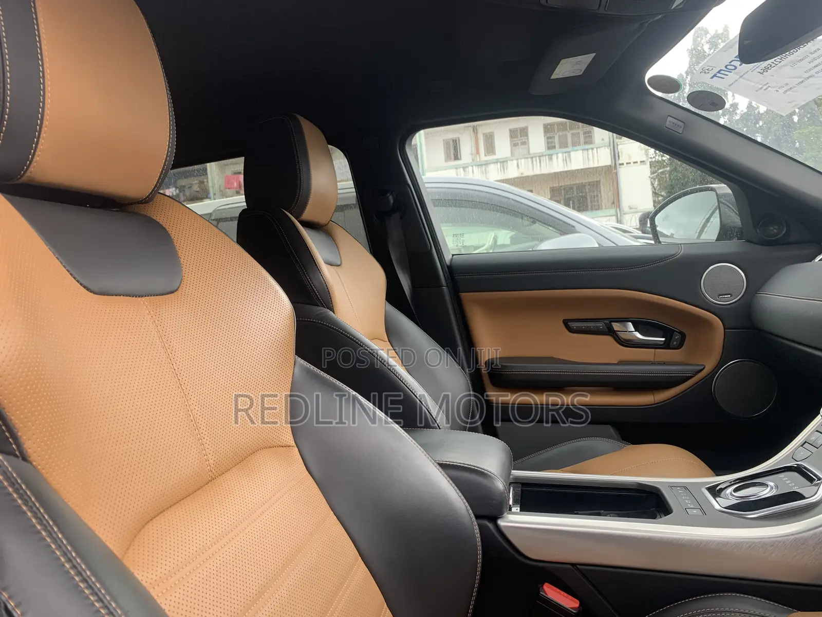 Land Rover Range Rover Evoque HSE 4x4 5-Door 2017 Ivory