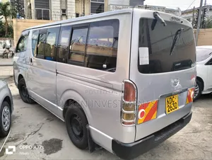 Toyota HiAce 2015 Grey
