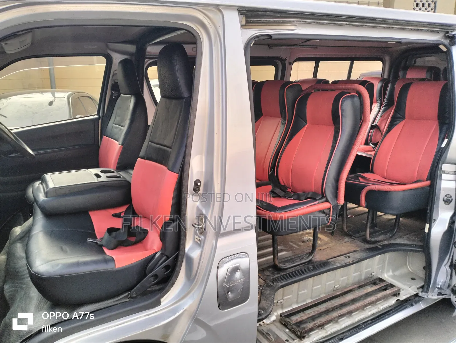 Toyota HiAce 2015 Grey
