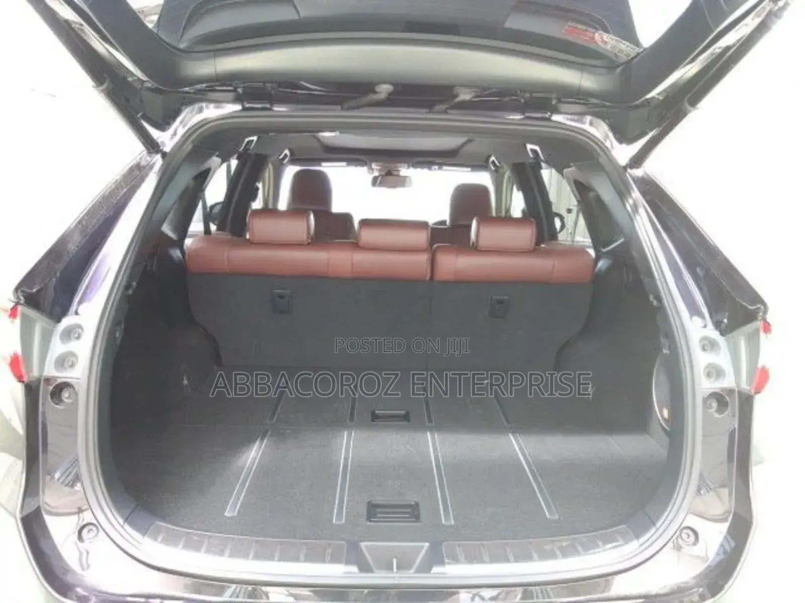 Toyota Harrier 2.0 4WD 2017 Black