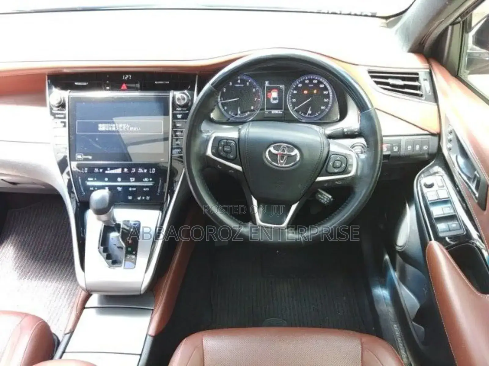 Toyota Harrier 2.0 4WD 2017 Black