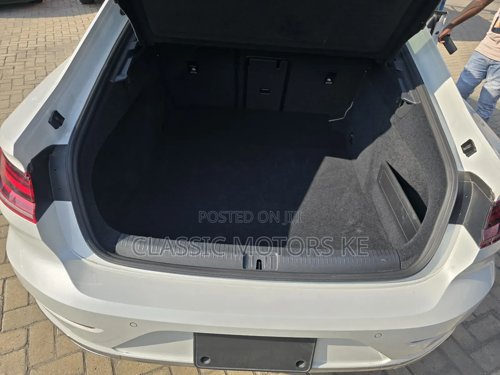 Volkswagen Arteon 2019 White