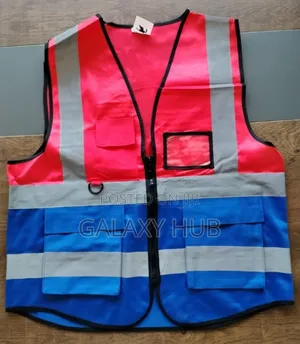 VIP Reflector Jacket With Zip And Pockets