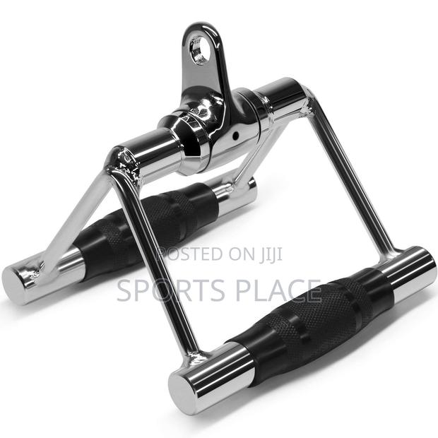 Gym Cable Attachment Vshaped Seated Row Bar With Rubber Grip - thumbnail 2