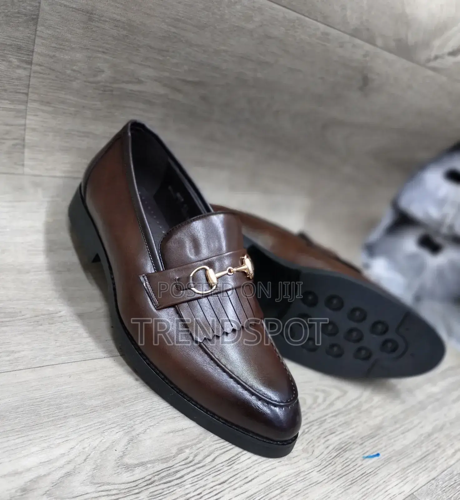 Official Size 39____45