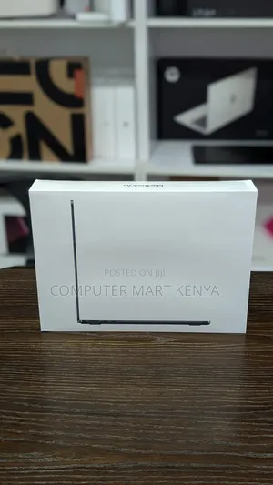 New Laptop Apple MacBook Air 8GB Apple M3 SSD 256GB