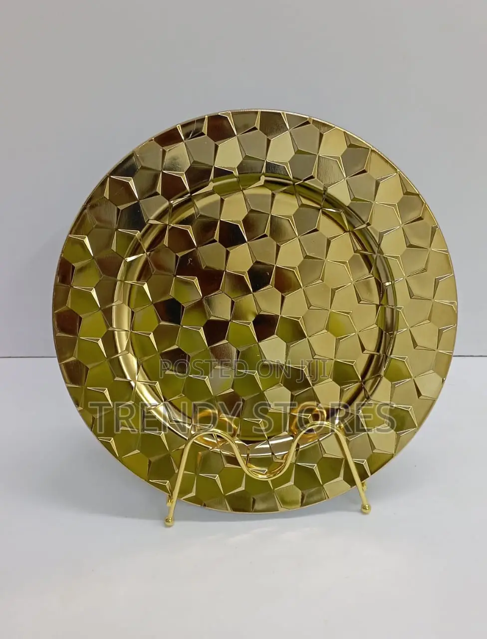 Gold Plastic Charger Plate
