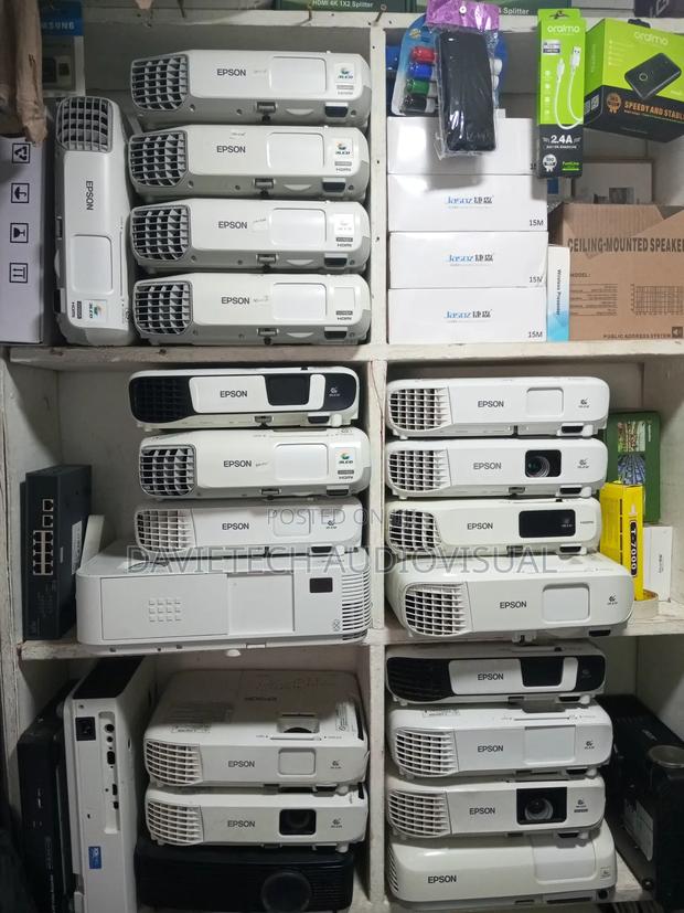 Epson- Exuk _ Projectors Available - thumbnail 2