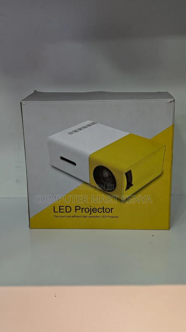 Mini LED Projector (YG300) - main view