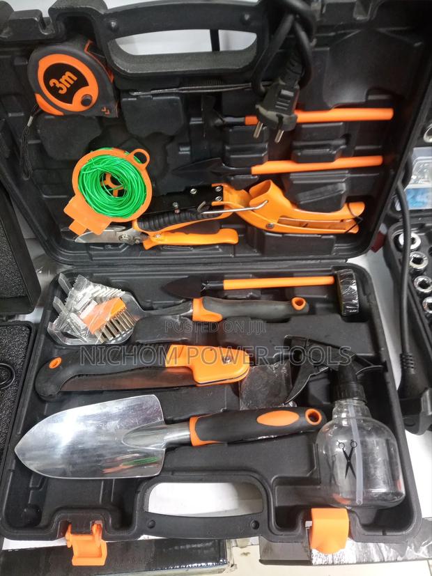 13pcs Garden Toolkit With Accessories - main view