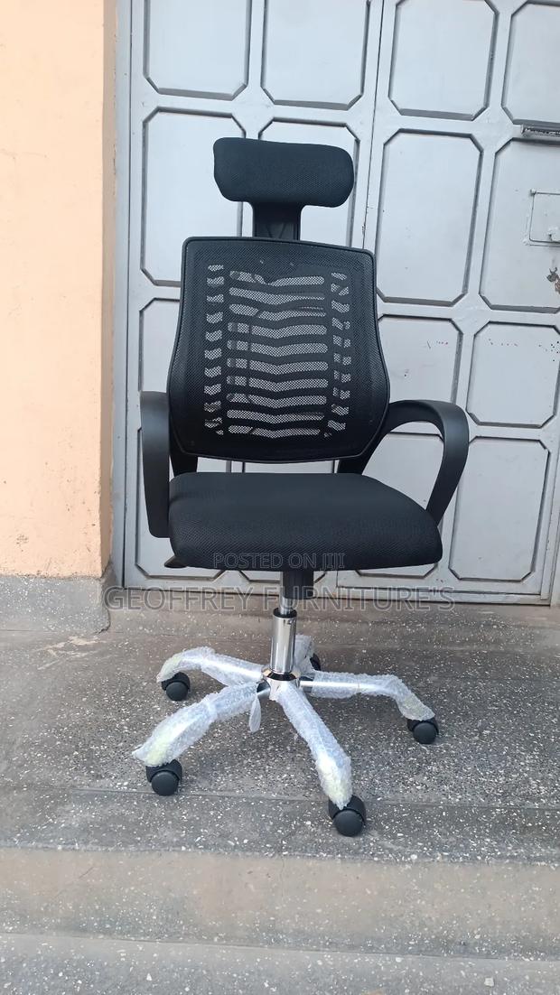 Mesh Chairs and Headrest Chairs - thumbnail 2