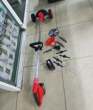 Cordless Lawn Mower/Brush Cutter 48v 2 Batteries - main view