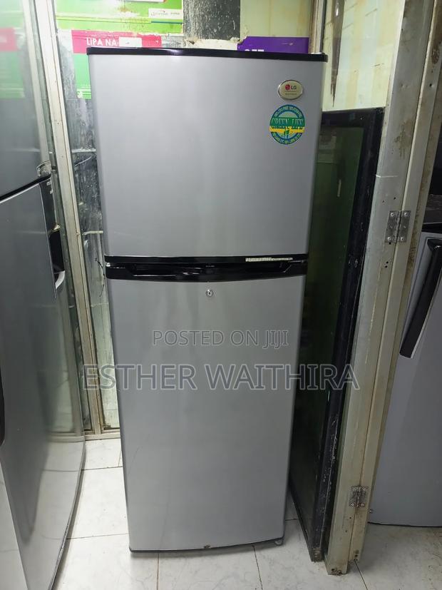 Quality Fridge 300l - main view