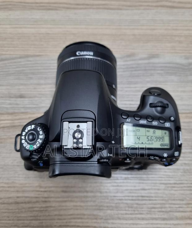 Canon 60d With 18-55mm - thumbnail 4