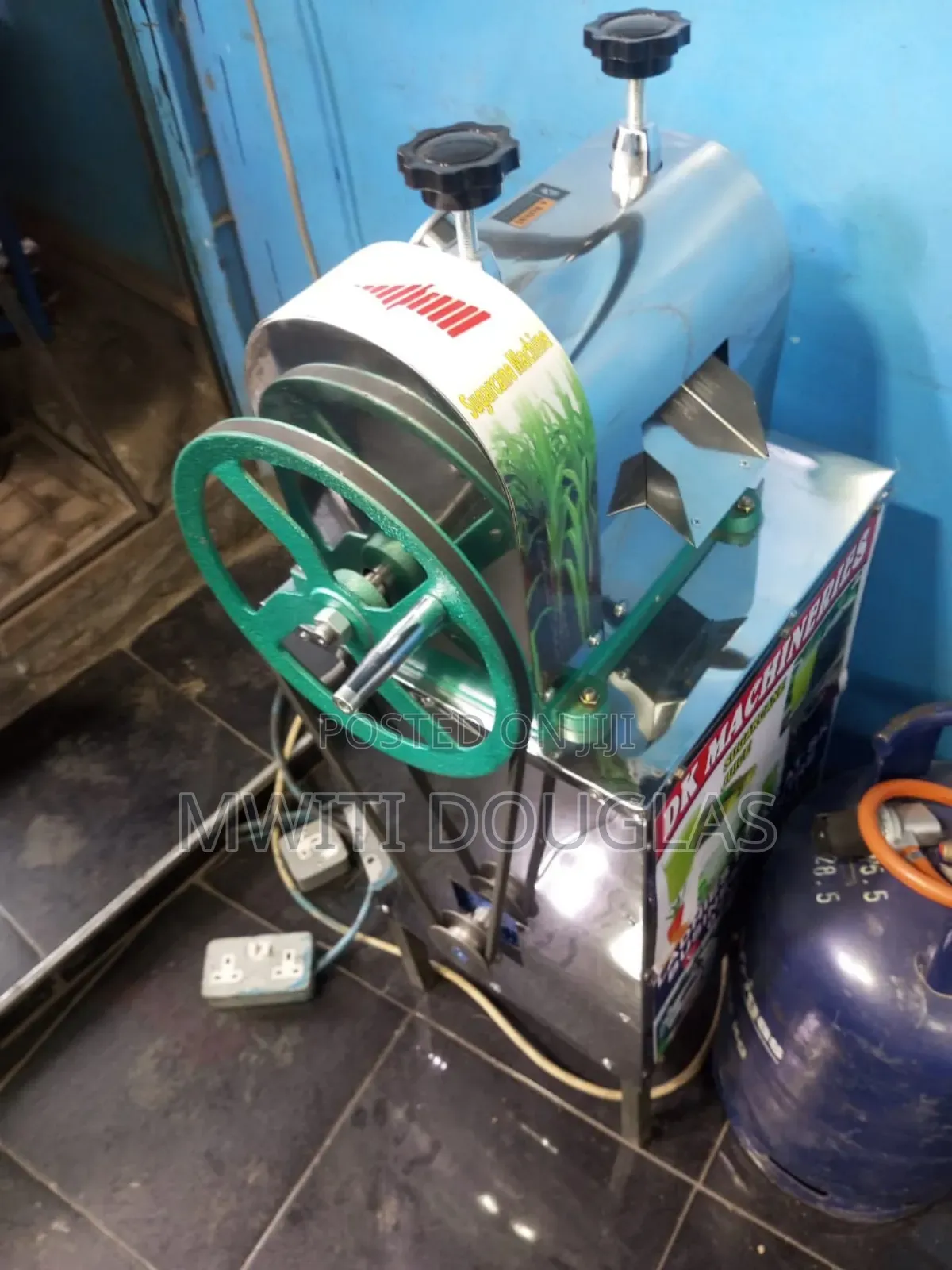 Sugarcane Maker Machine