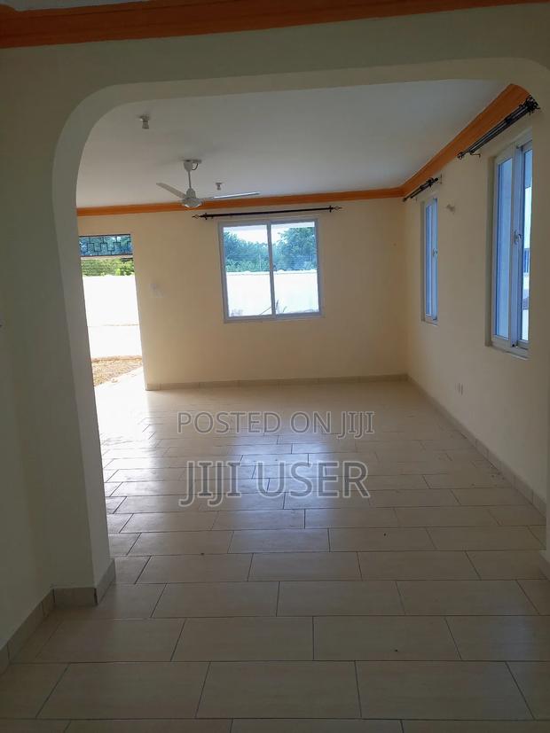 3bdrm Maisonette in Mtwapa for sale - thumbnail 10
