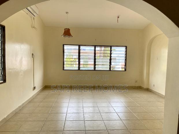 4bdrm Maisonette in Nyali for rent - thumbnail 22
