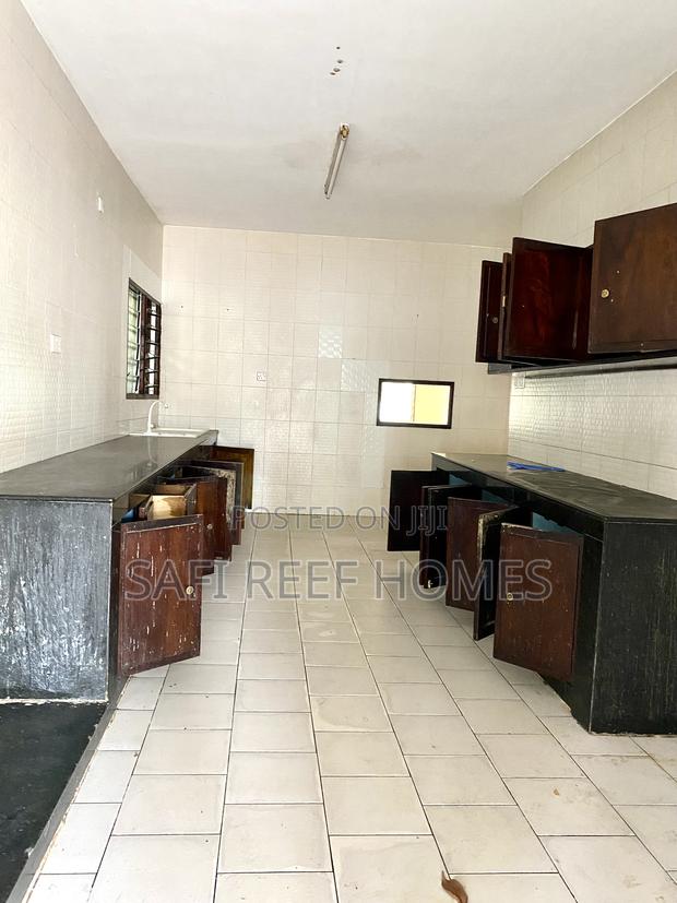 4bdrm Maisonette in Nyali for rent - thumbnail 18