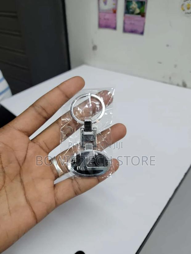 Car Logo Key Holders - thumbnail 11