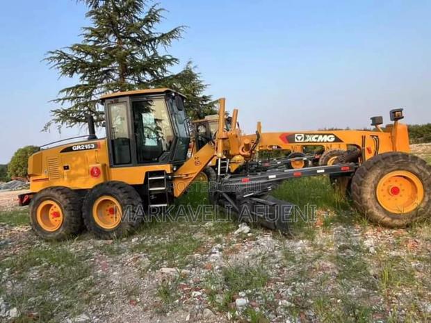 Earth Movers Machines - thumbnail 2