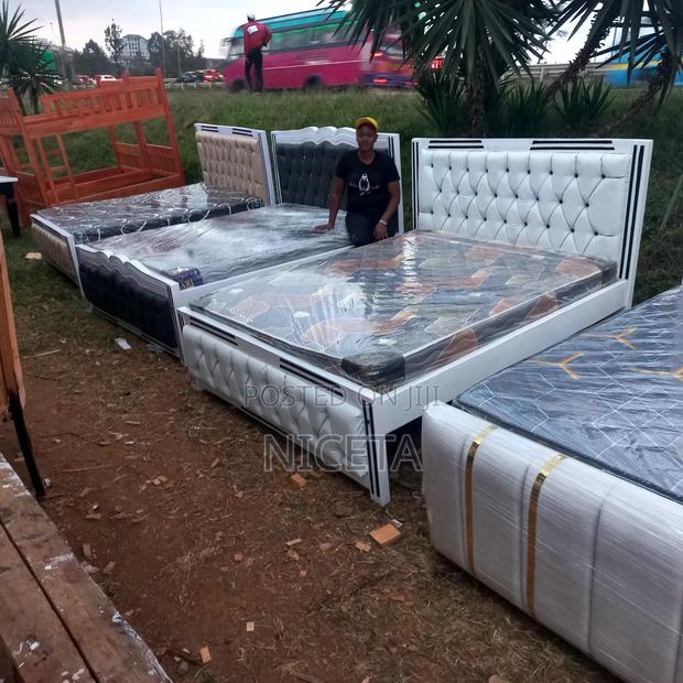 Mocket and Chester Bed Available All Sizes - main view