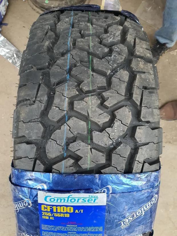255 /55 R19 Comforser A /T. - main view