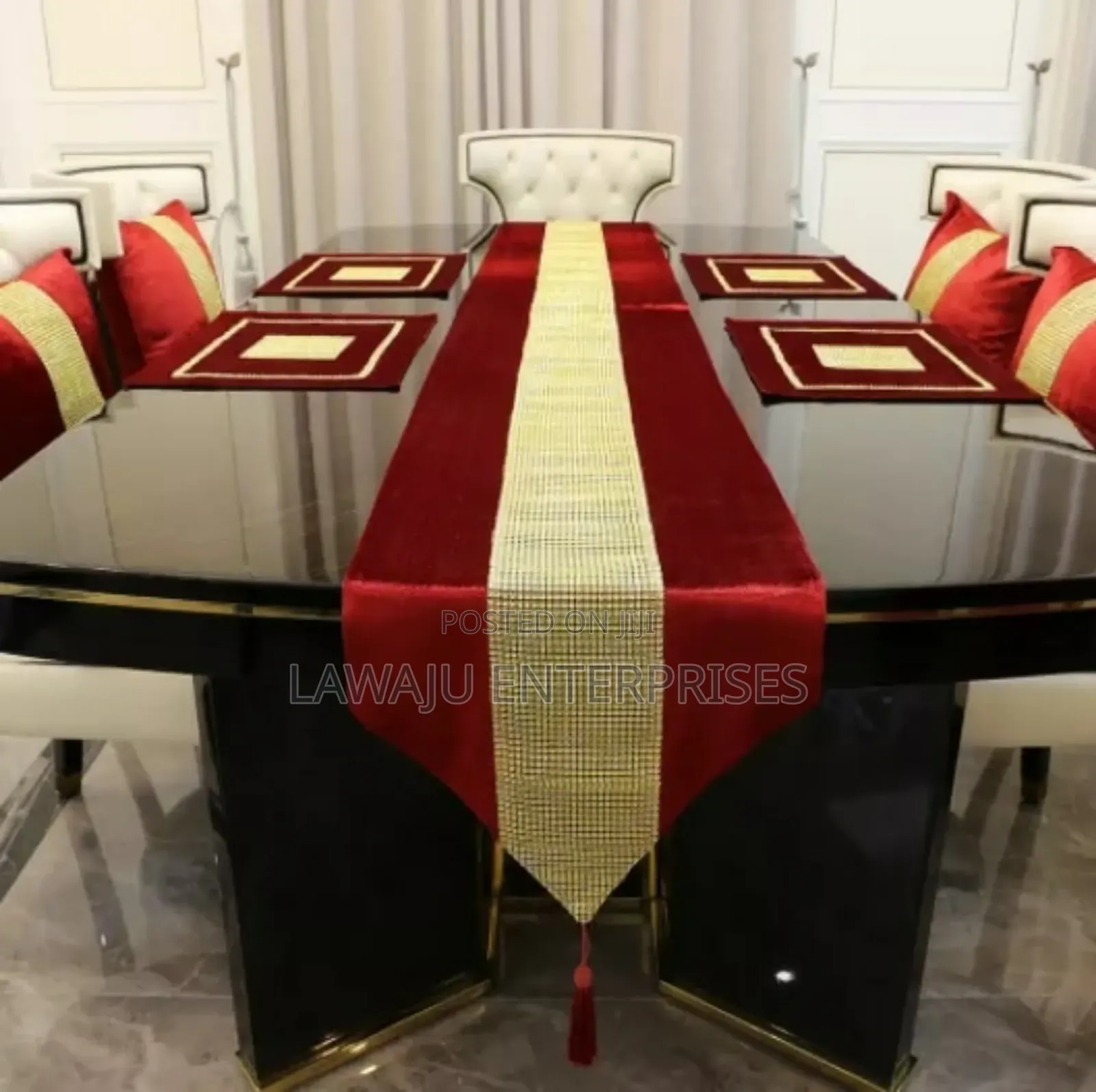 Red Luxury Gold Rhinestone Table Runner