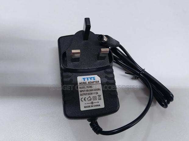 9v-2a Adapter - main view