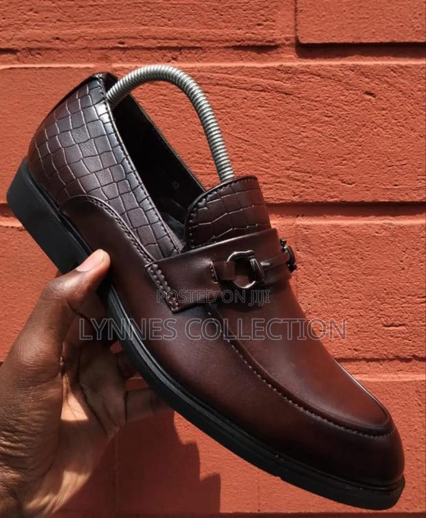 Laceless Officials - thumbnail 4