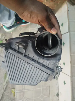 2TR Air Cleaner Housing for Prado 120, Prado 150, Hilux