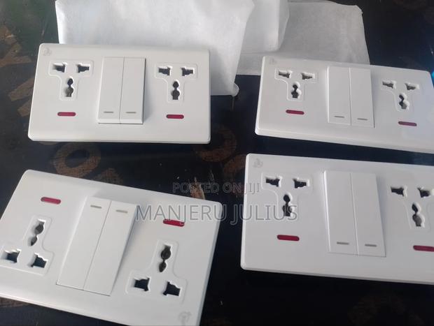 13amps Universal Twin Socket - thumbnail 2