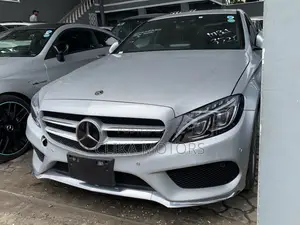Mercedes-Benz C220 2017 Silver