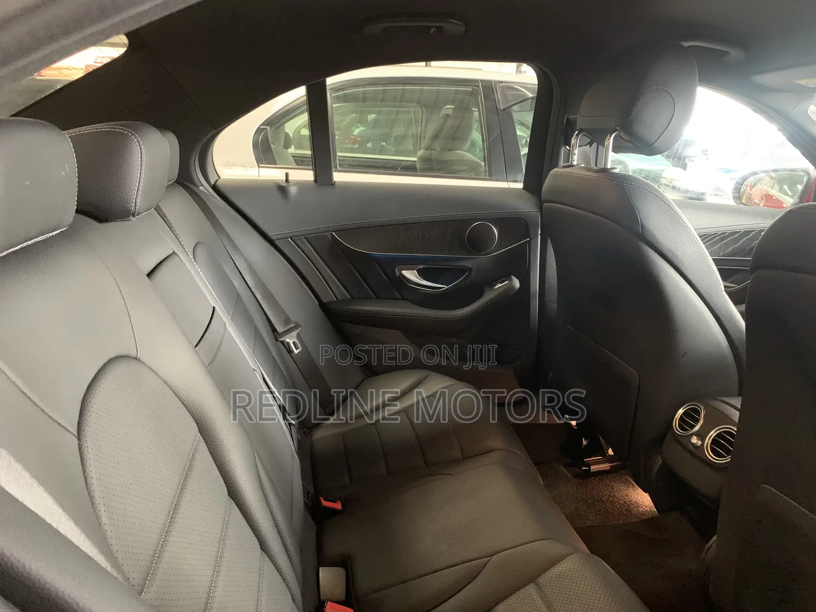 Mercedes-Benz C200 2017 Red