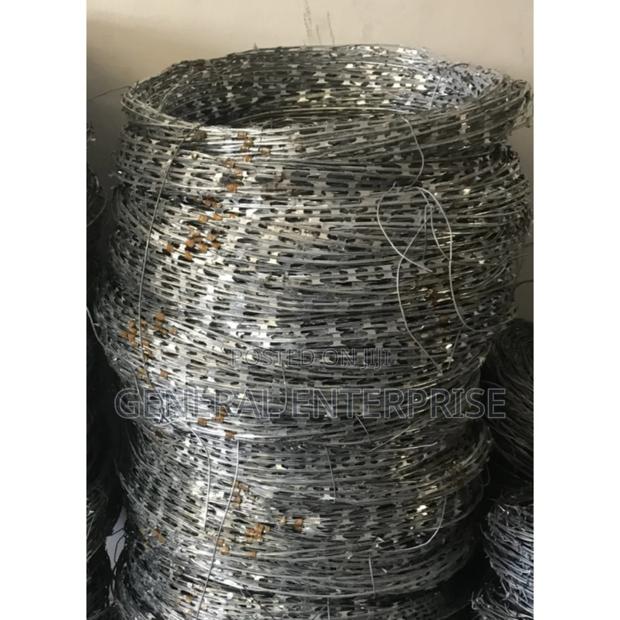 Wire Mesh Galvanized Razer Wire Silver - main view