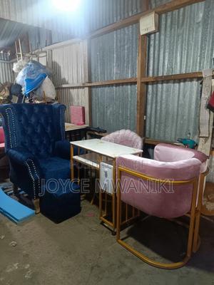 Pedicure Seat and Pouf, Plus Manicure Set - thumbnail 2