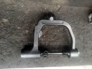 Nissan Caravan Upper Arms