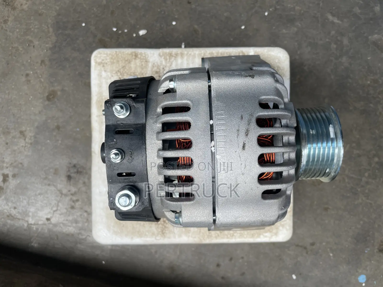 Vg1560090011 Generator/Alternator Sino-Howo/Faw 28.5v/55a