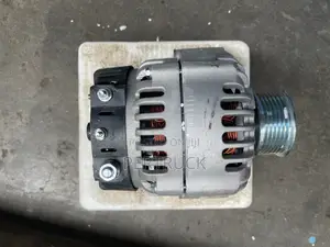 Vg1560090011 Generator/Alternator Sino-Howo/Faw 28.5v/55a