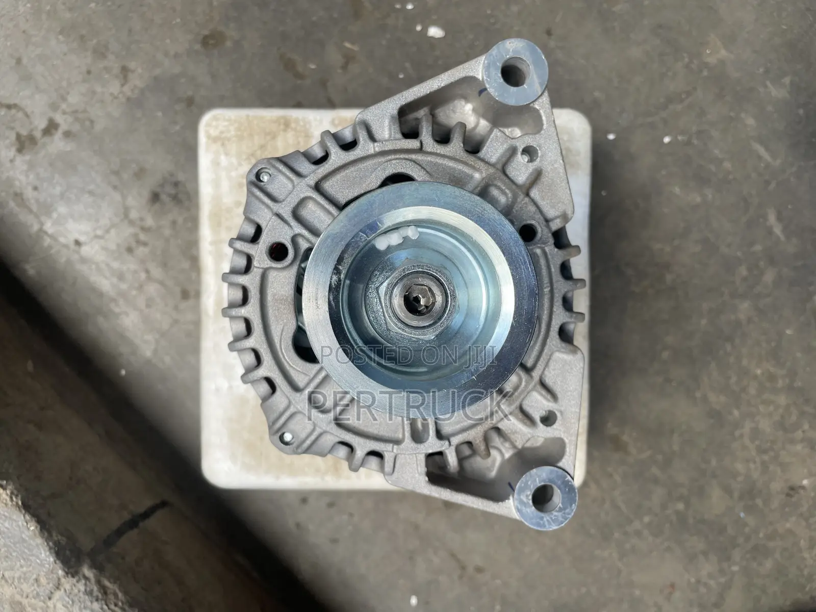 Vg1560090011 Generator/Alternator Sino-Howo/Faw 28.5v/55a